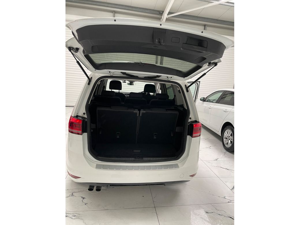 2017 Volkswagen Touran