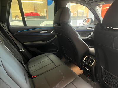2025 BMW iX3