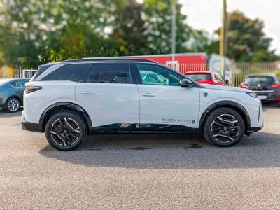 2025 Peugeot 5008