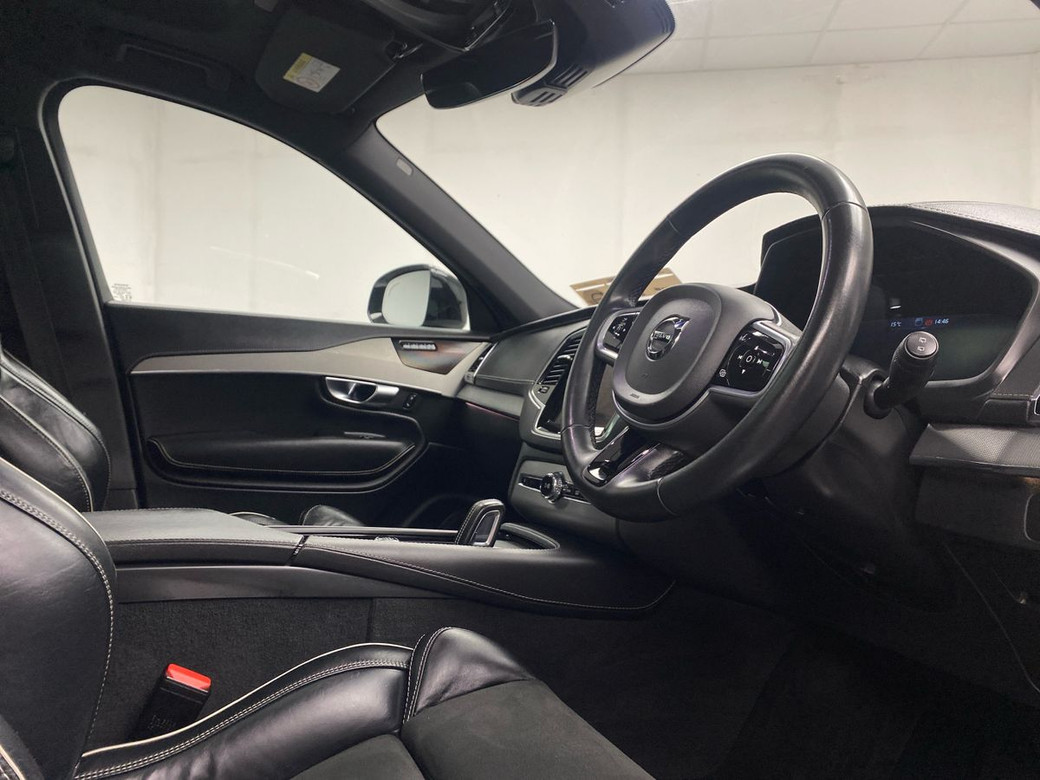 2022 Volvo XC90