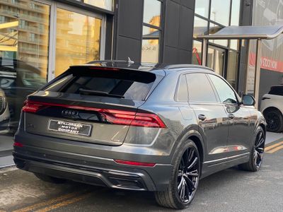 2021 Audi Q8