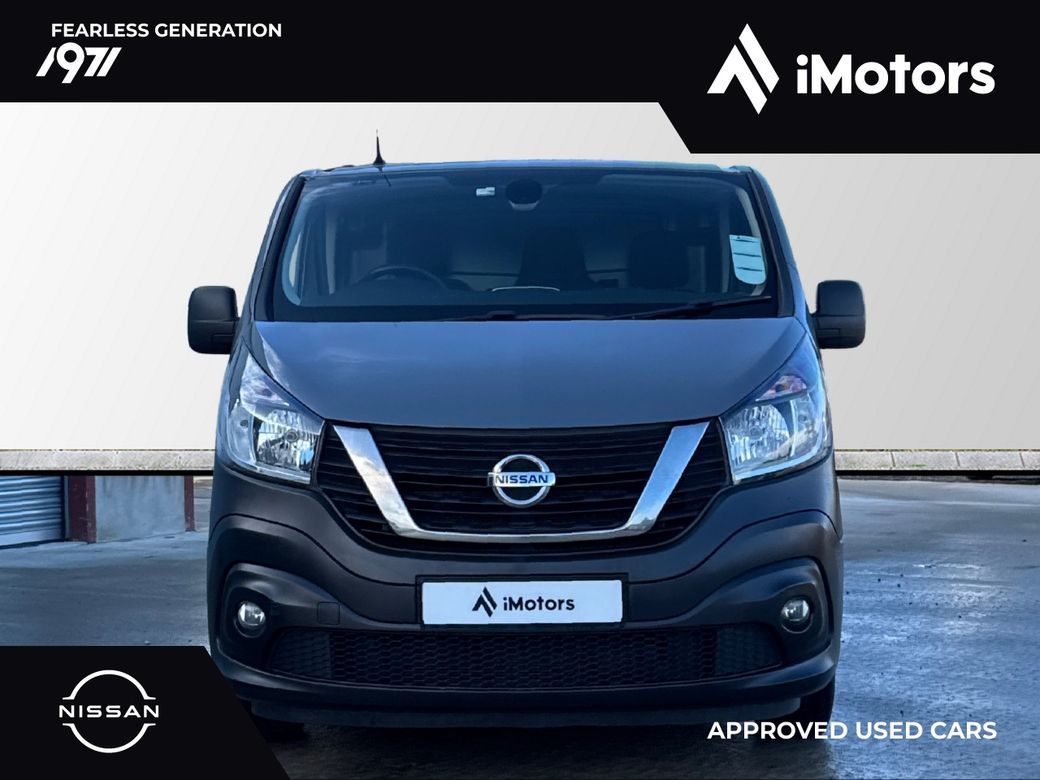 2021 Nissan NV300