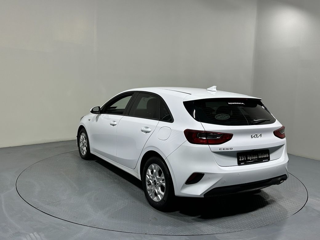 2023 Kia Ceed