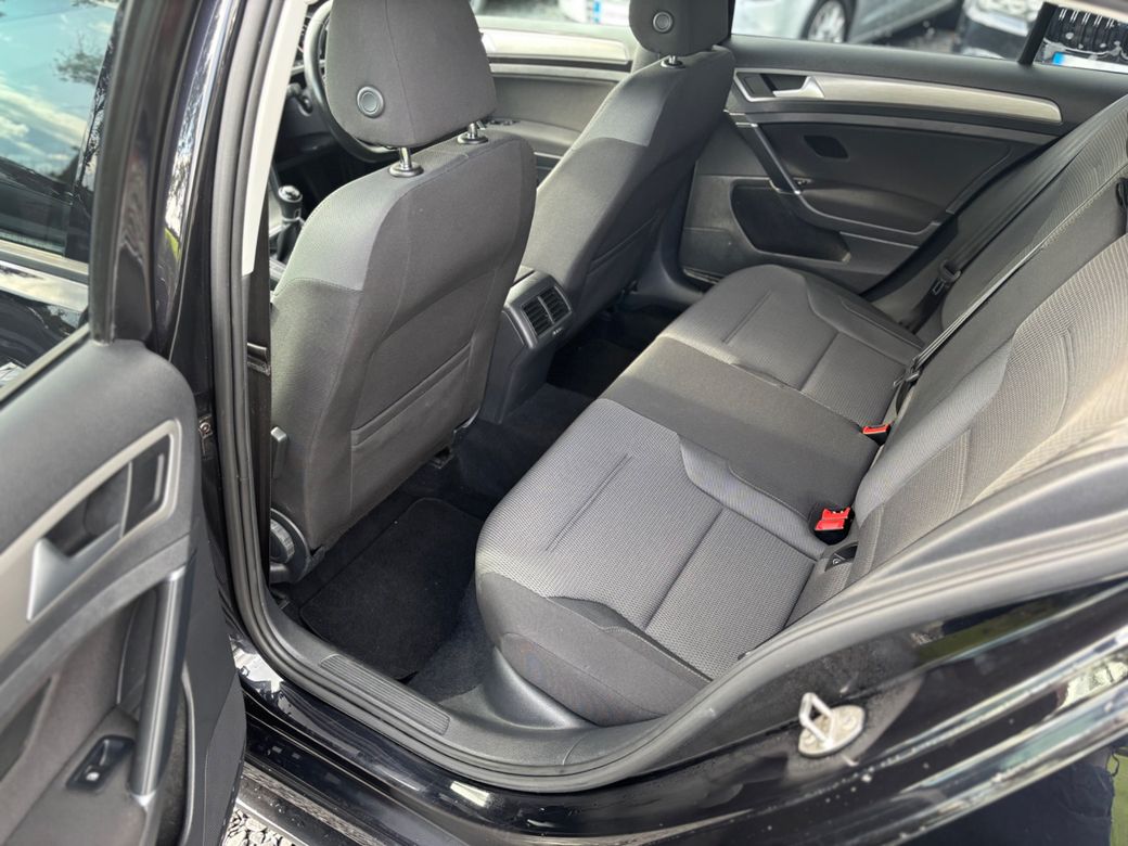 2017 Volkswagen Golf