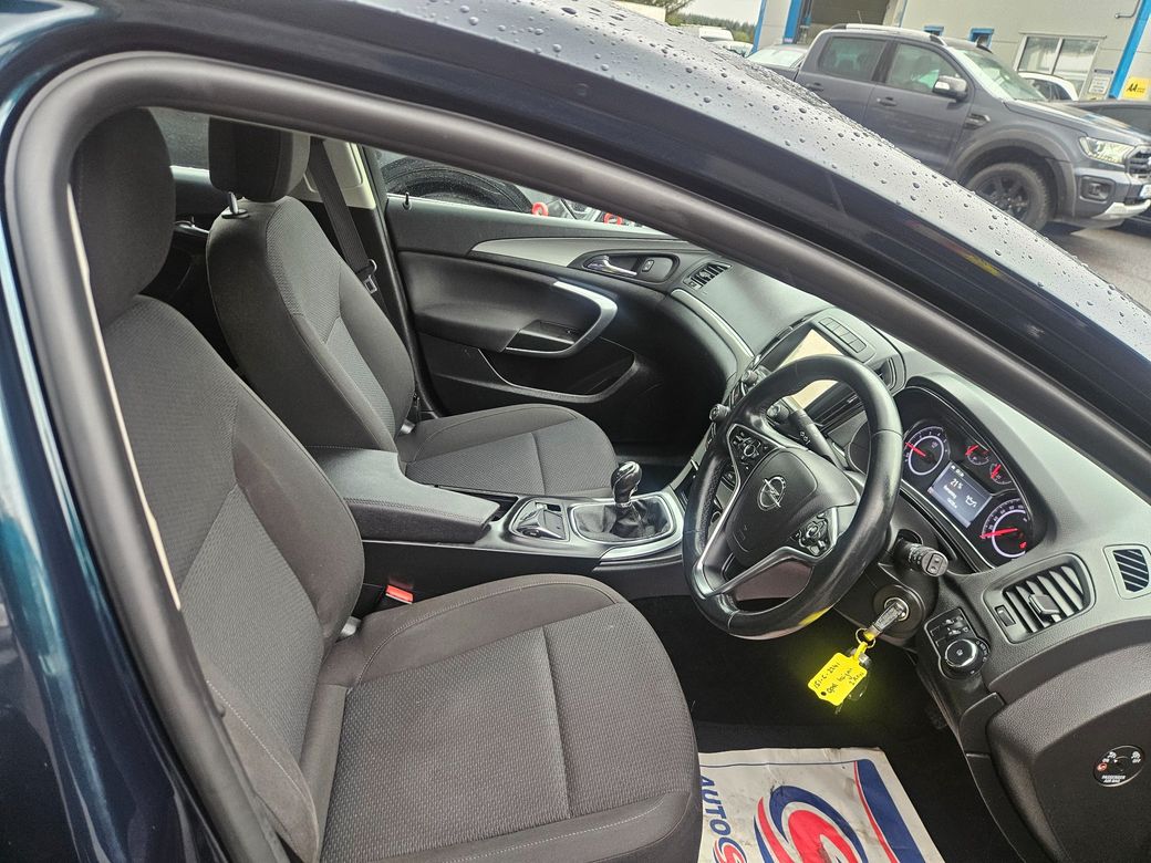 2015 Opel Insignia