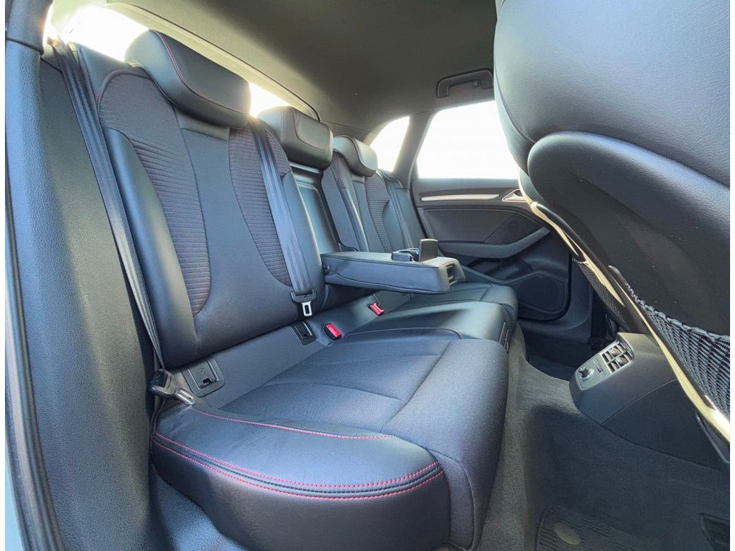 2022 Land Rover Discovery Sport