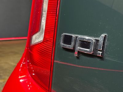 2016 Volkswagen up!