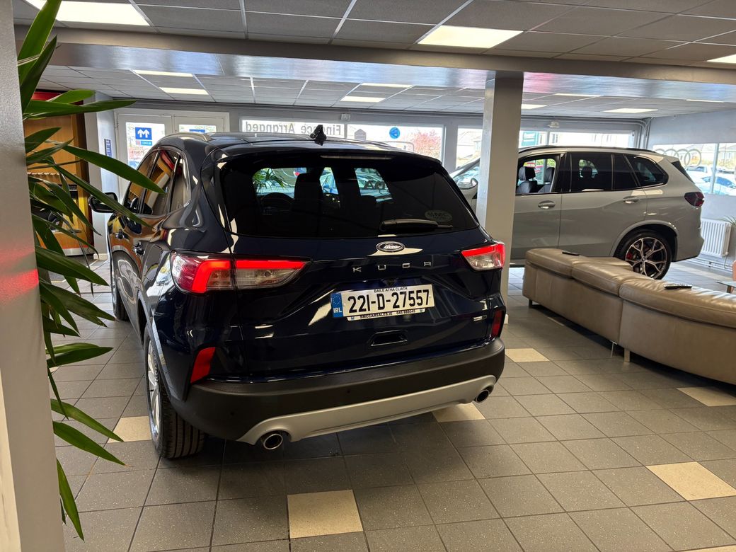 2022 Ford Kuga