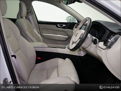 2022 Volvo XC60