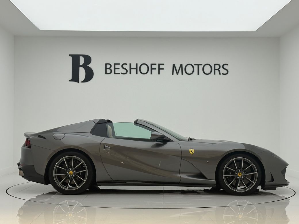2020 Ferrari 812 GTS