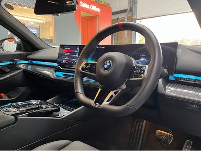 2024 BMW i5
