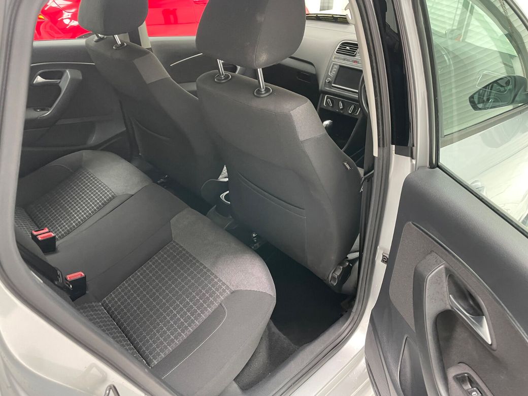 2015 Volkswagen Polo