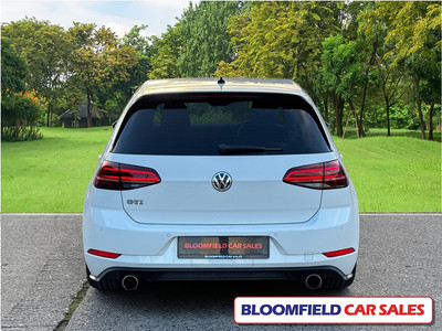 2017 Volkswagen Golf