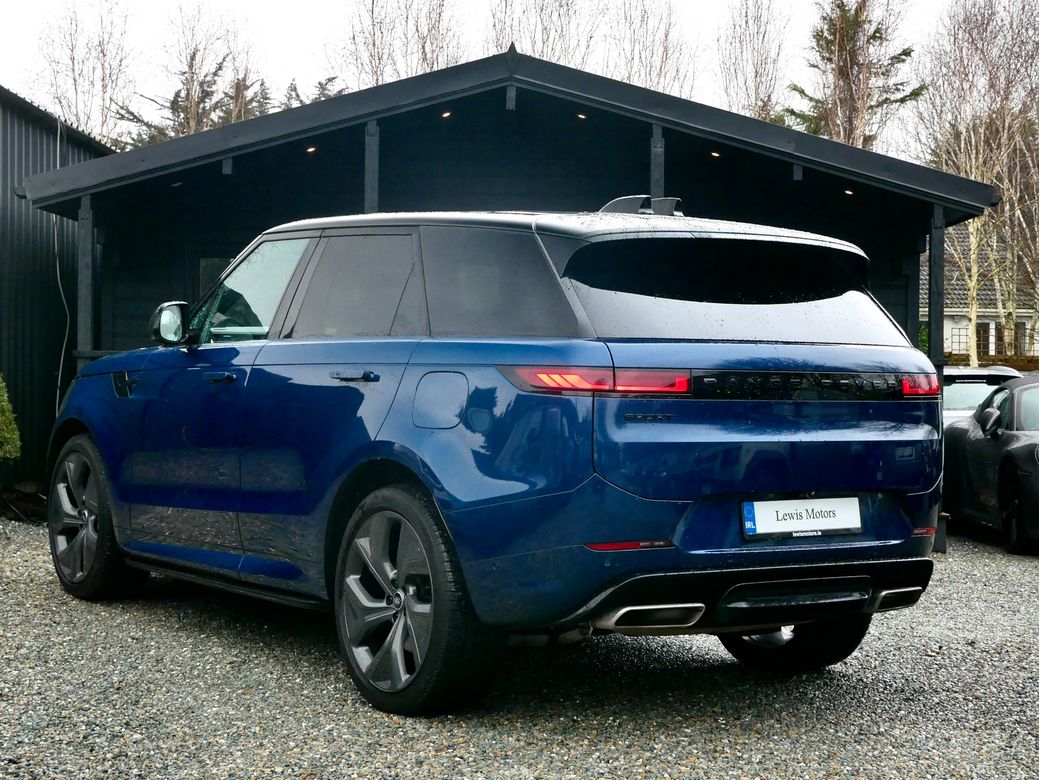 2025 Land Rover Range Rover Sport