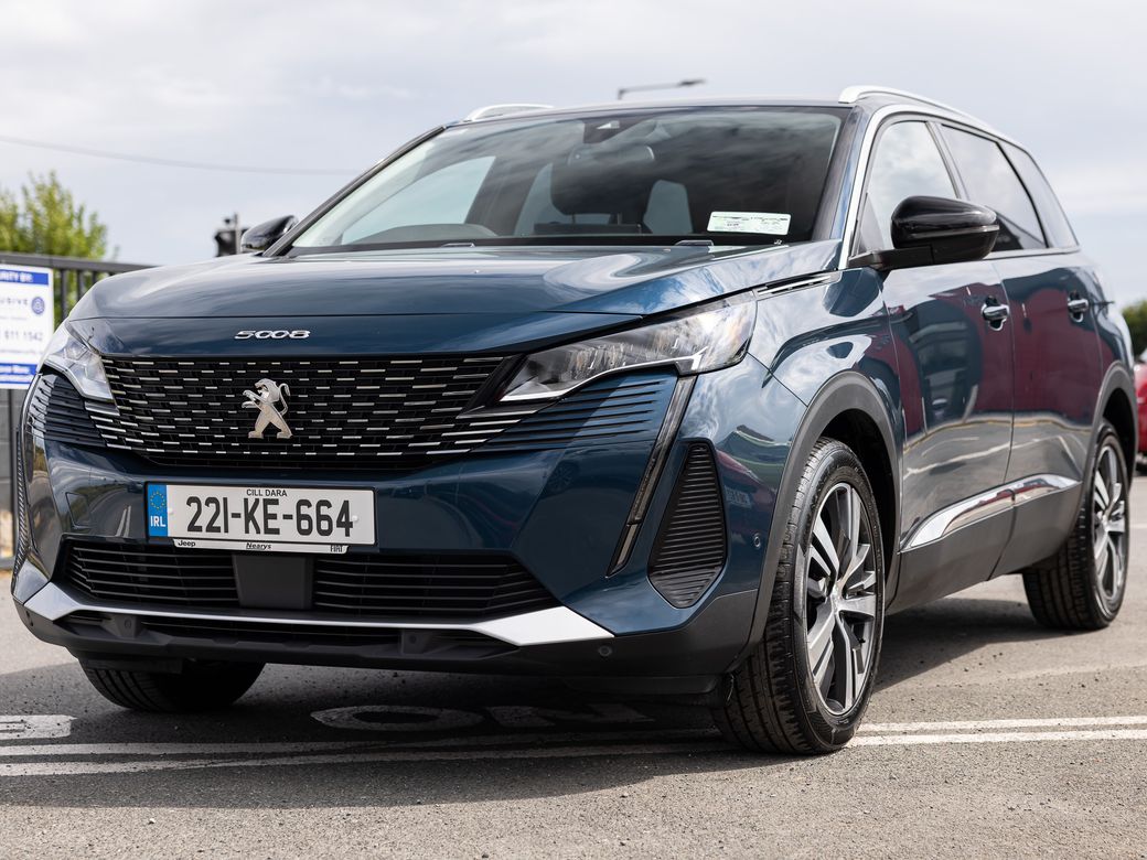 2022 Peugeot 5008