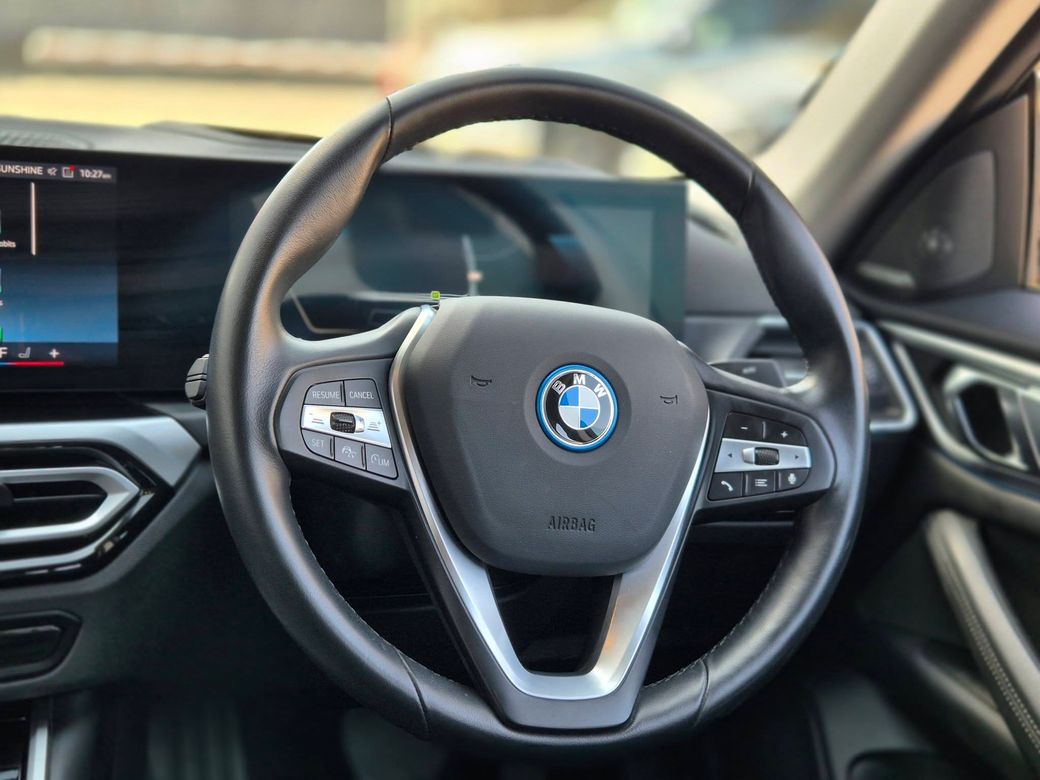 2024 BMW i4