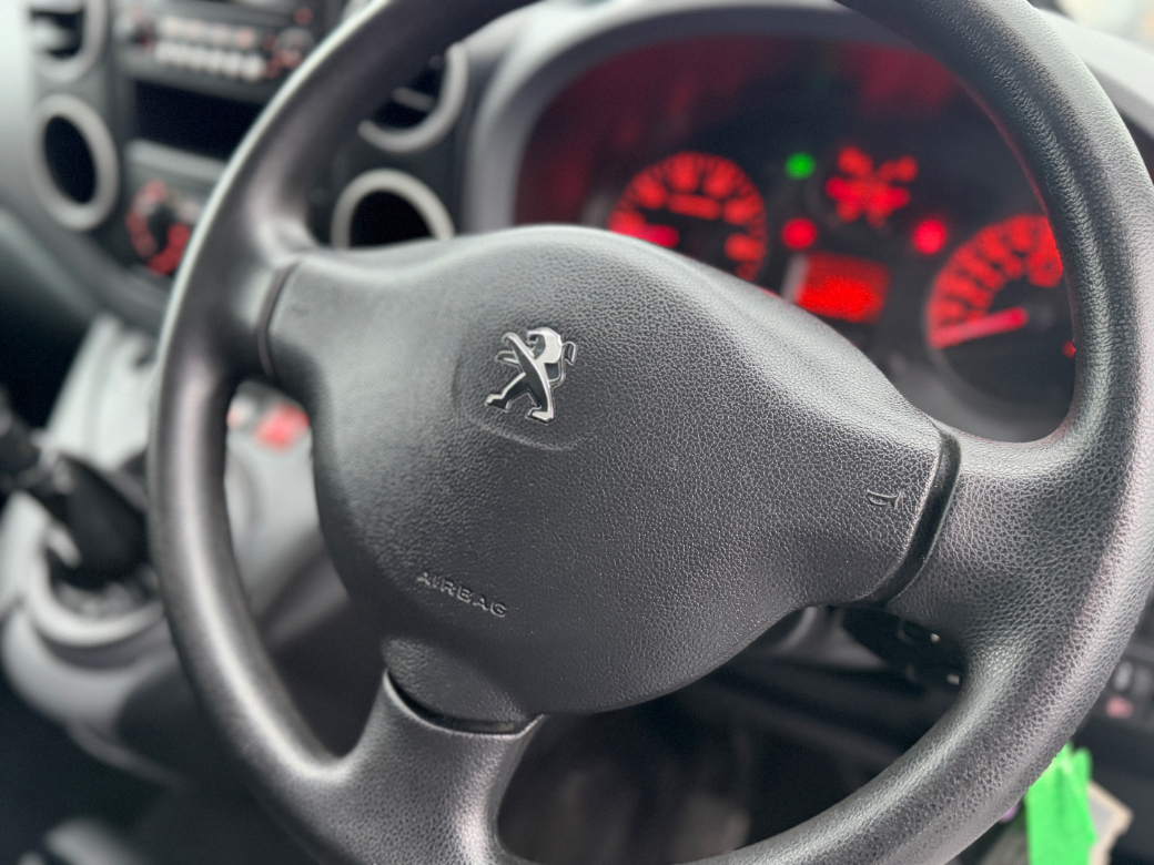 2017 Peugeot Partner