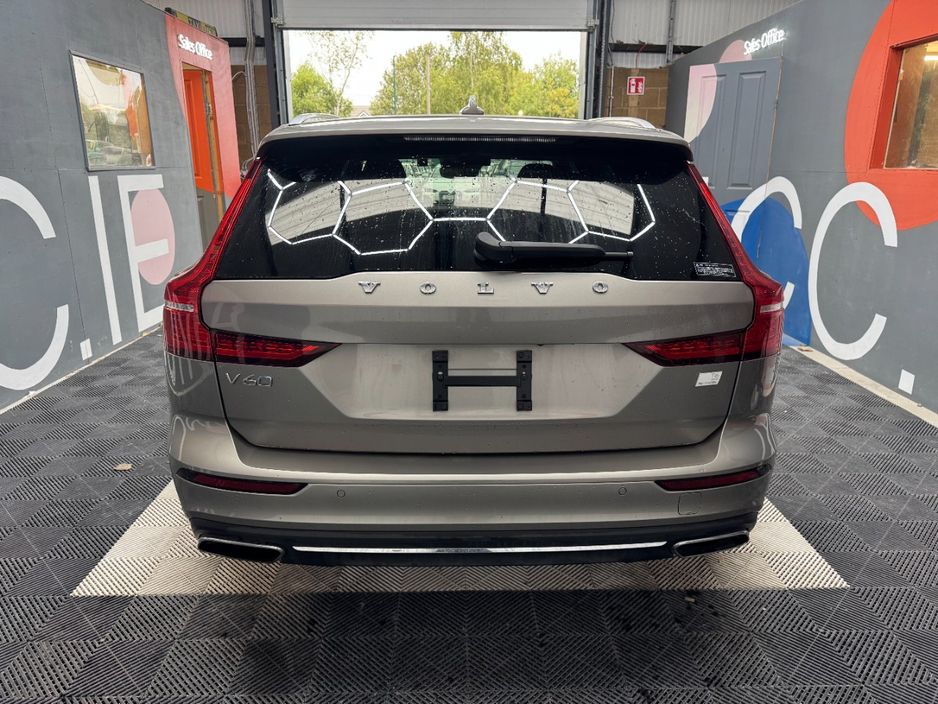2021 Volvo V60