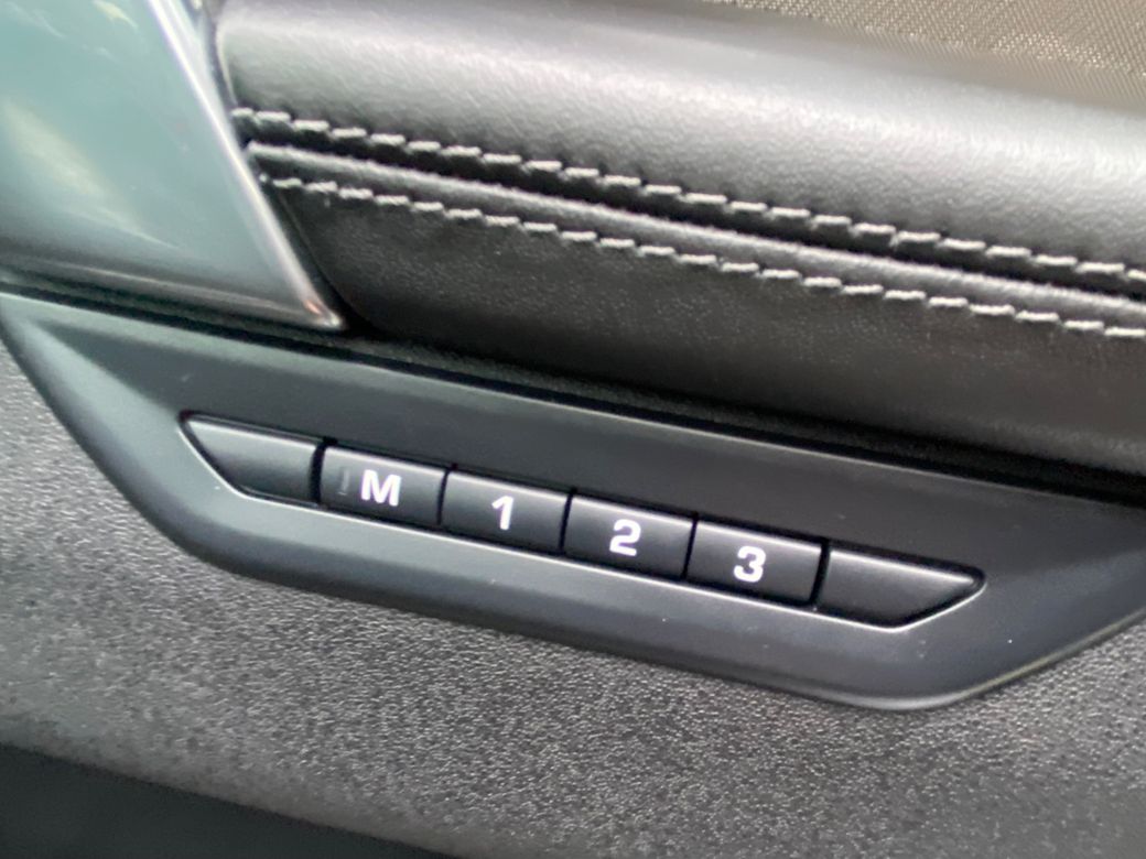 2024 Land Rover Discovery Sport