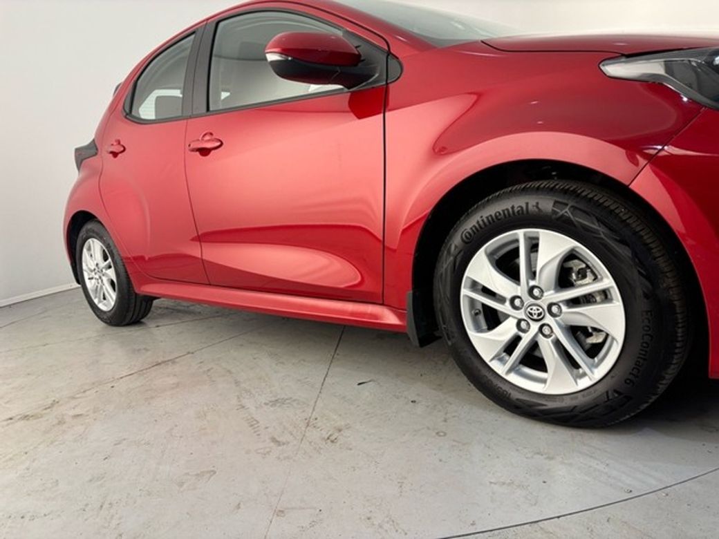 2025 Toyota Yaris