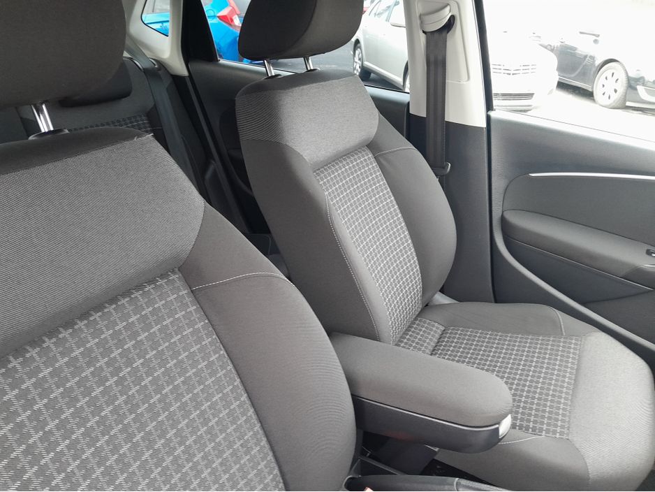 2016 Volkswagen Polo