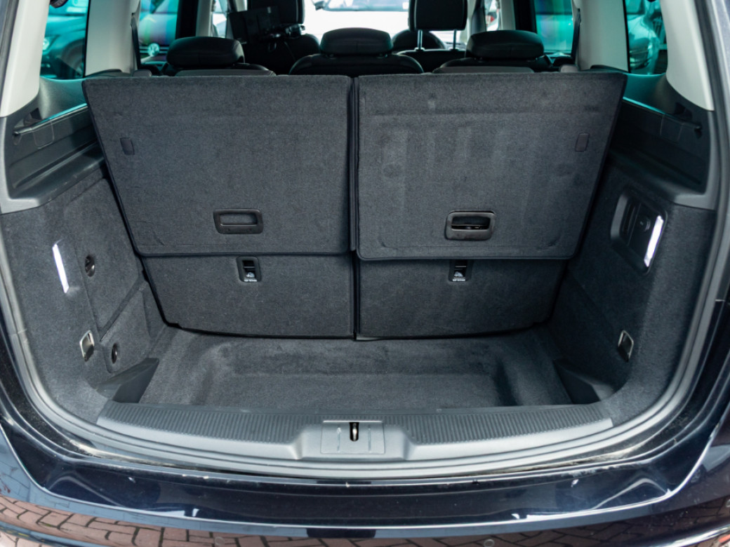 2021 Volkswagen Sharan