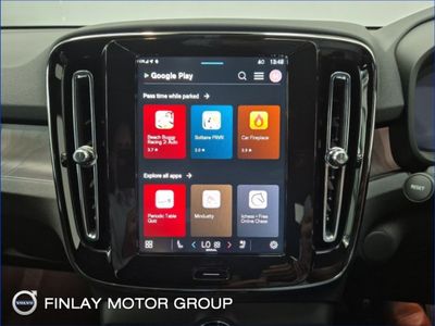 2025 Volvo XC40