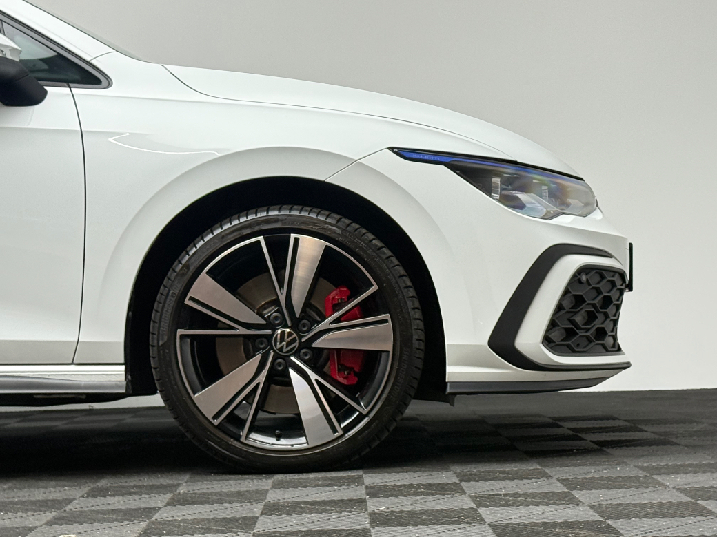 2024 Volkswagen Golf