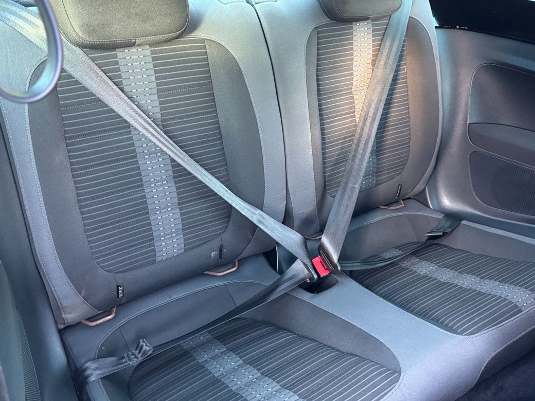 2012 Volkswagen Beetle