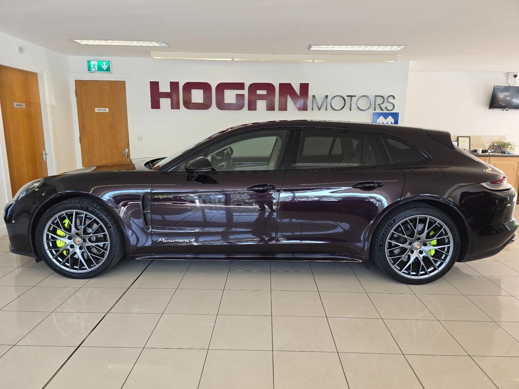 2021 Porsche Panamera