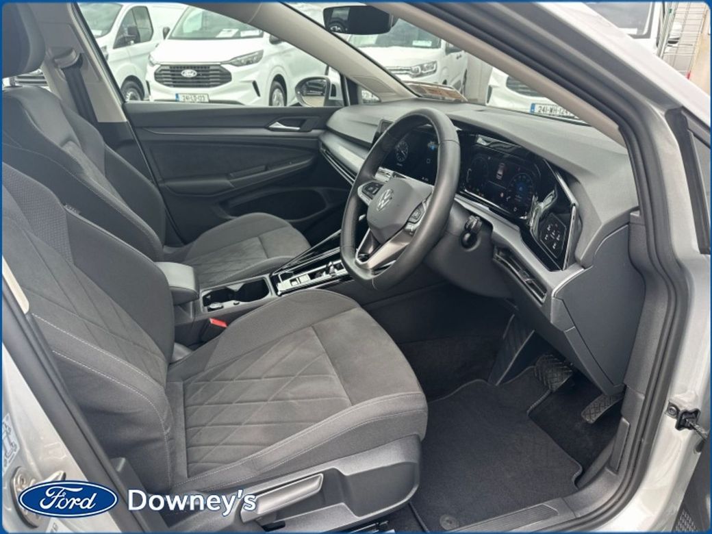 2023 Volkswagen Golf
