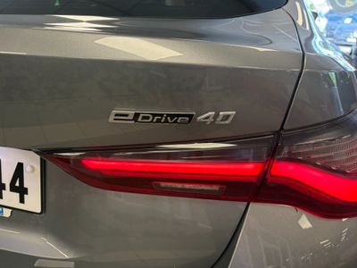 2022 BMW i4