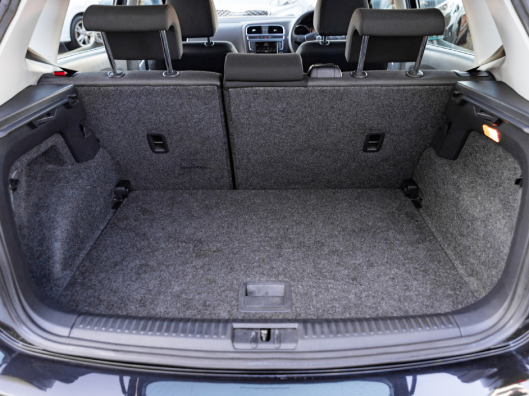 2017 Volkswagen Polo