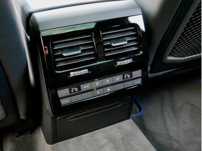 2025 Volkswagen Touareg