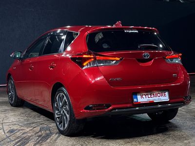 2016 Toyota Auris