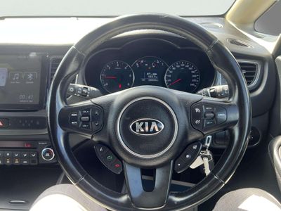2014 Kia Carens