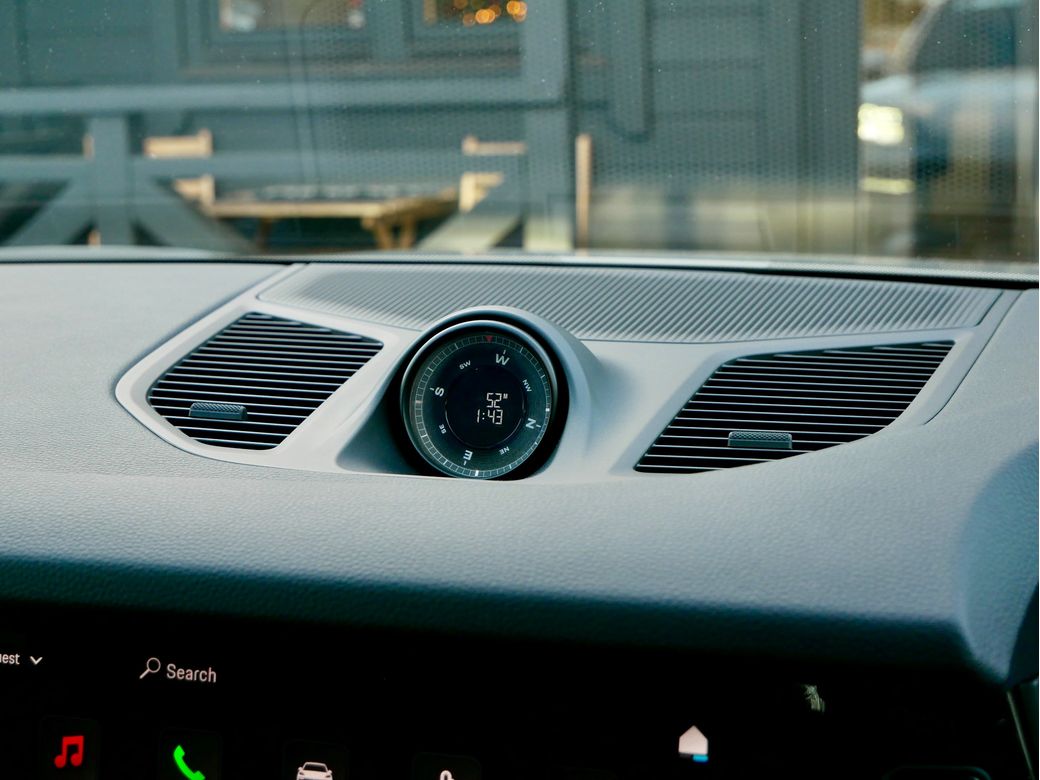 2024 Porsche Cayenne