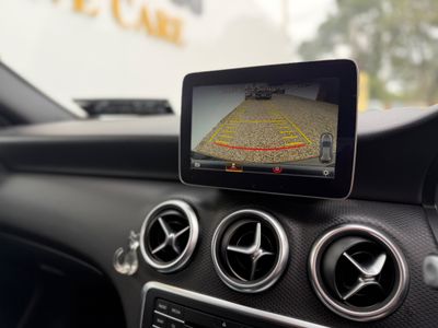 2017 Mercedes-Benz A 180