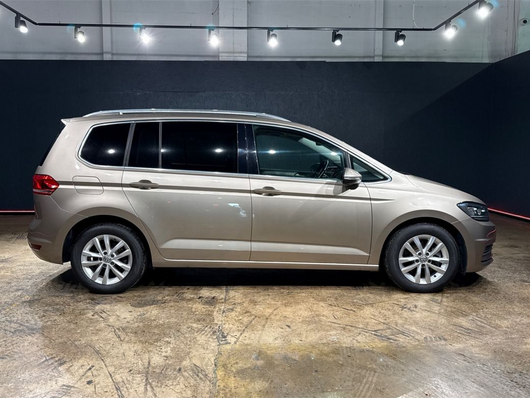 2018 Volkswagen Touran