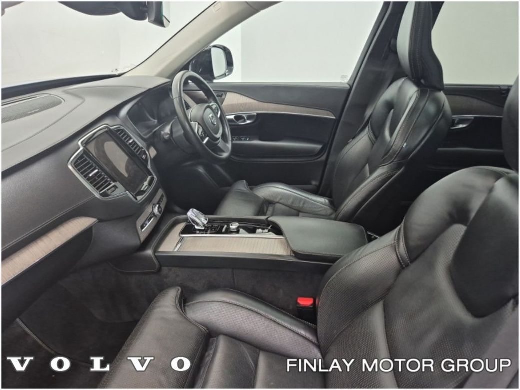 2023 Volvo XC90