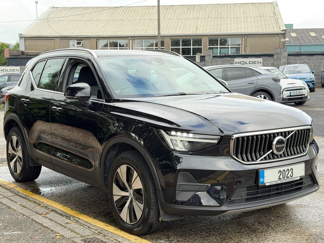 2023 Volvo XC40