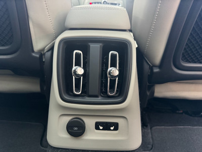 2020 Volvo XC40