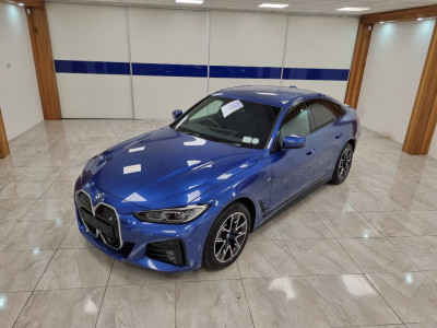 2023 BMW i4
