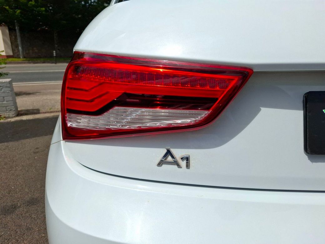 2017 Audi A1