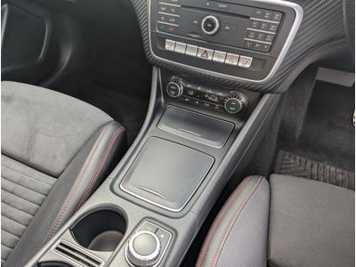 2017 Mercedes-Benz A 180
