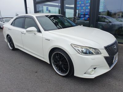 2013 Toyota Crown