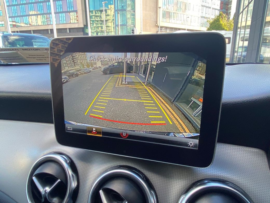 2020 Mercedes-Benz GLA Class