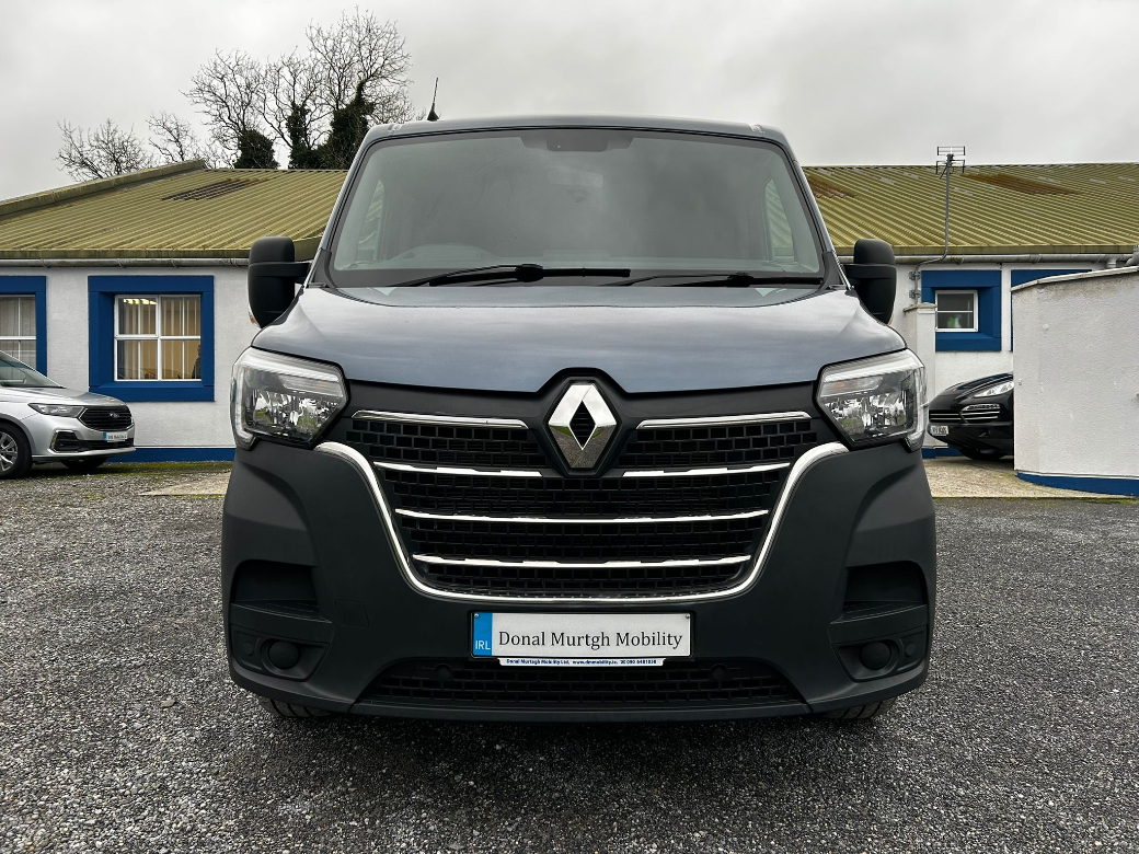 2020 Renault Master