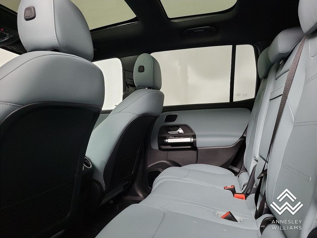 2025 Mercedes-Benz EQB