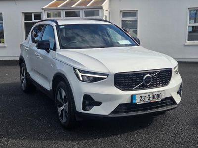 2023 Volvo XC40